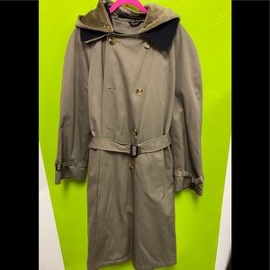 Jos A Banks Men’s Trench Coat All Weather Hood 42R